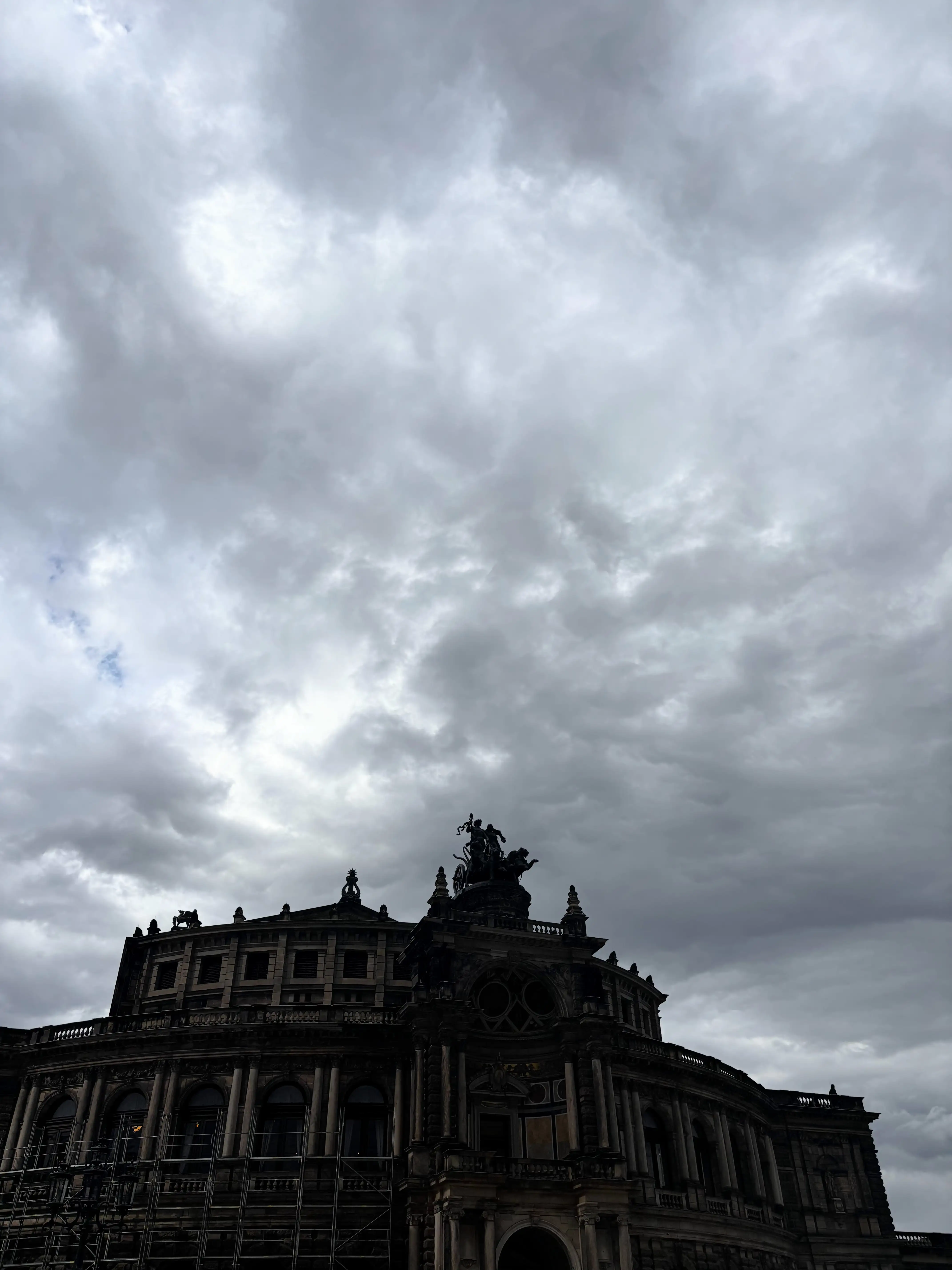 Theaterplatz: Quadriga